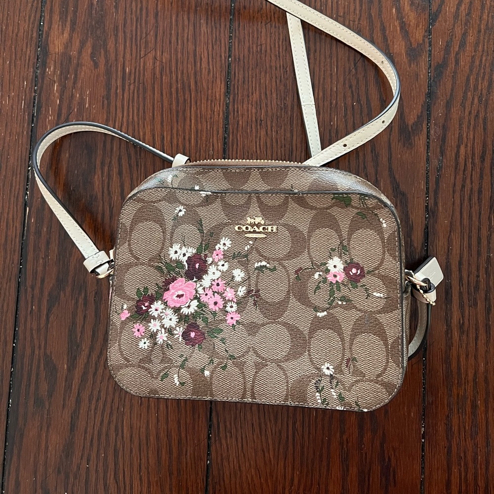 Like New, Small Coach Crossbody